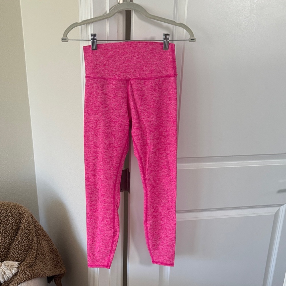 ALO Yoga highwaist 7/8 Bright Pink Leggings